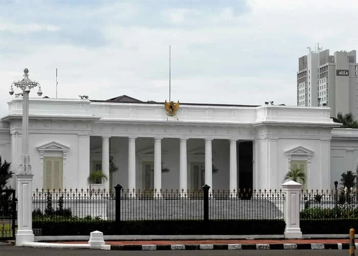Istana Resmi Lantik Pimpinan BGN dan Said Iqbal Hari Ini
