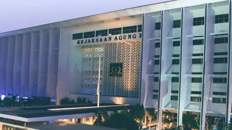 Pemeriksaan Febrie Kian Dekat, Kejagung Dalami Berkas
